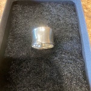 Silpada Cuff Ring - Size 7 - Sterling Silver Hammered - R0723